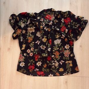 Feminine Floral Blouse